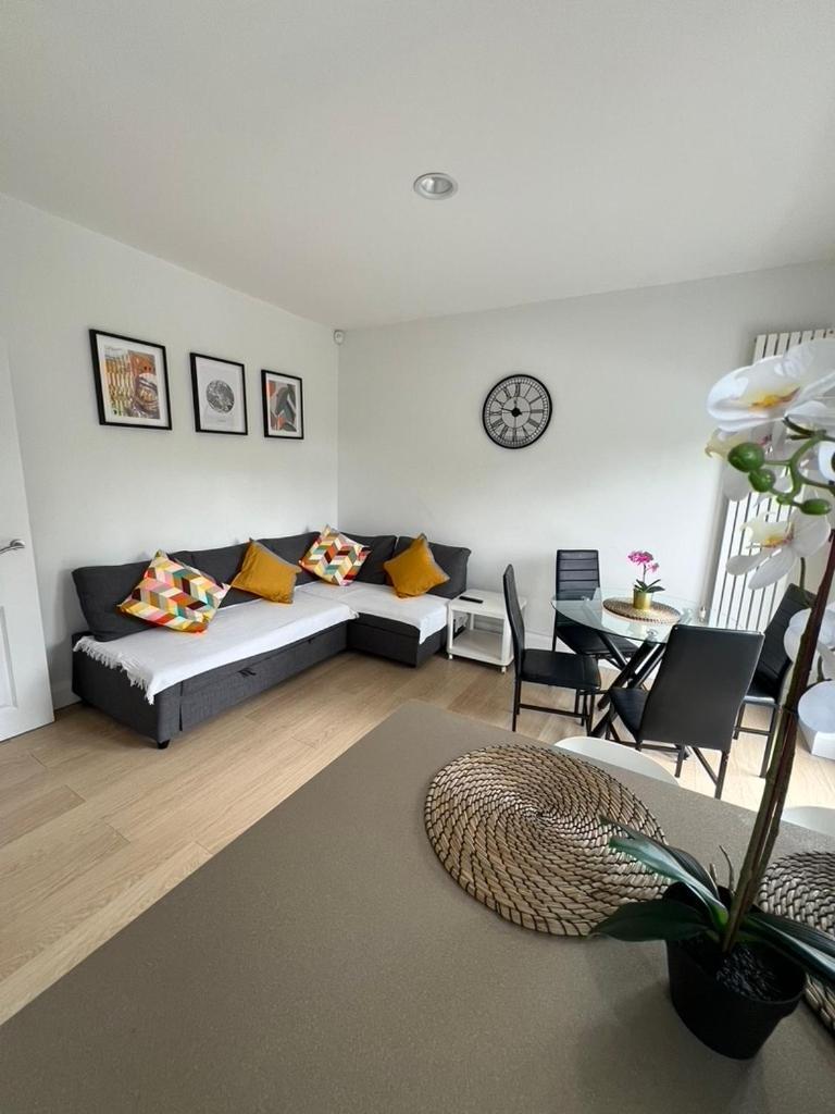 Zenobia London Luxury Apartments Finchley Exteriör bild